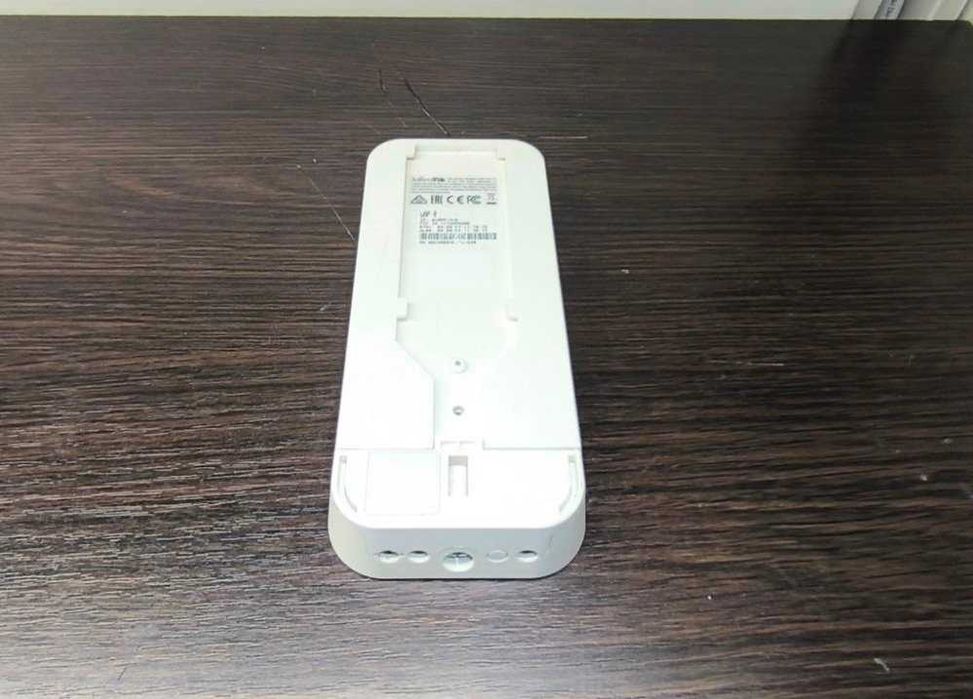 Мощный Wi-Fi 5Ghz+2.4Ghz, Mikrotik  CAP WapR точка доступа