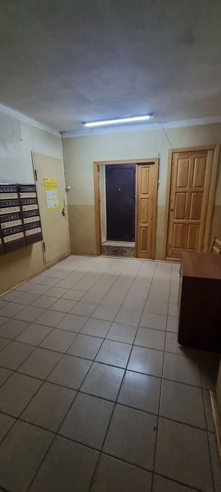 Продам 3к кв м.Науки, ул.Новгородская