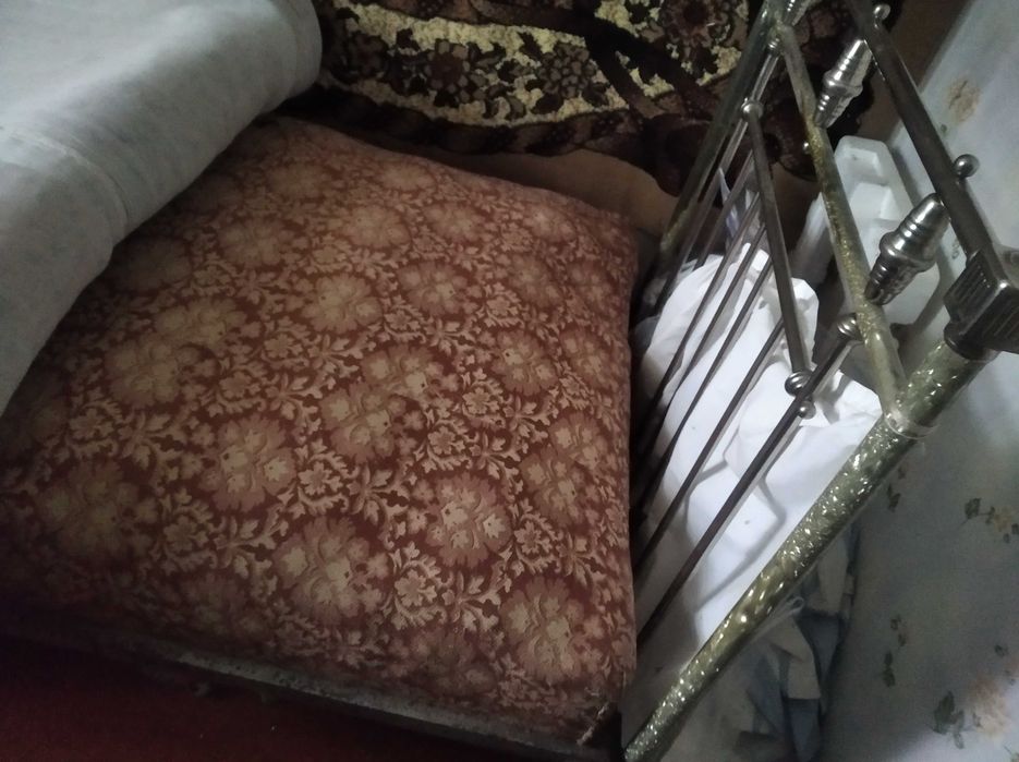 Кровать никелированная