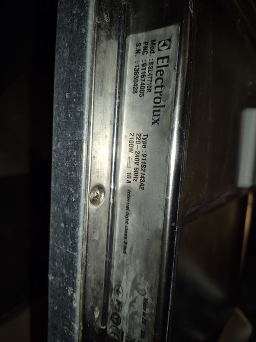 Zmywarka ELECTEOLUX ESL47710R na części