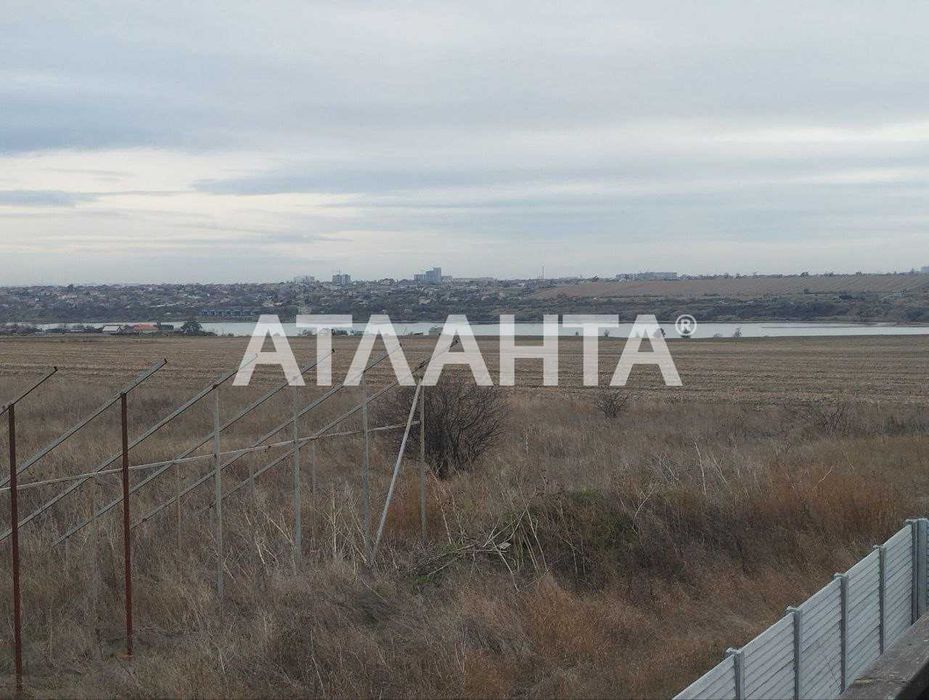 Продается 2-х эт. дом с.Дофиновка с видом на море и лиман.