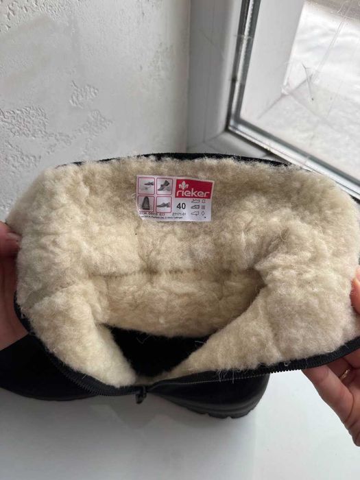 Зимові нові черевики