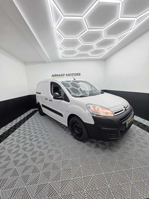 Citroen Berlingo iva dedutível