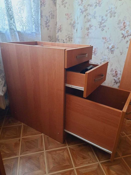 Стол компьютерный с двумя столешницами