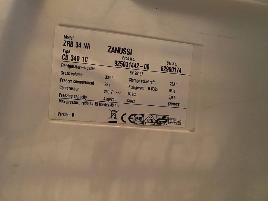 Холодильник, zanussi