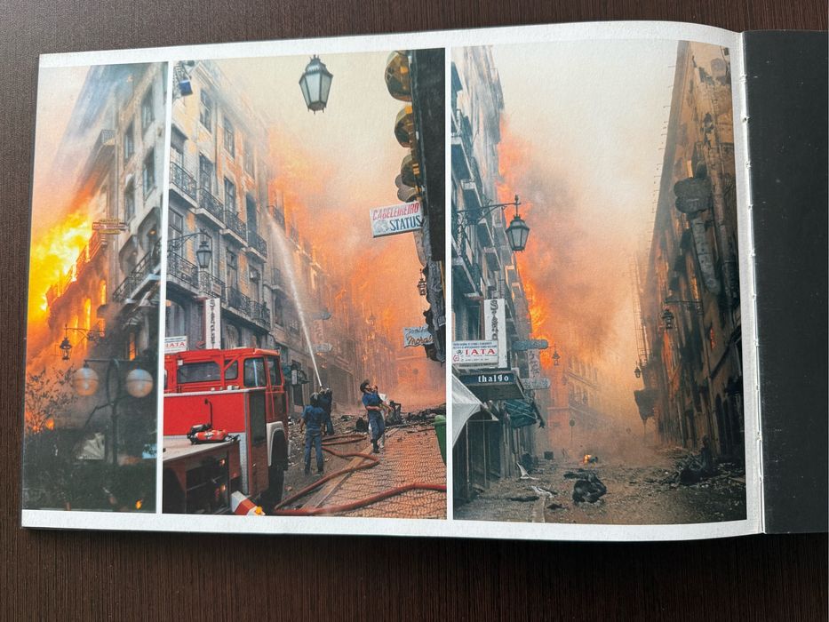 Livro "Chiado em Detalhe" de Álvaro Siza Vieira,