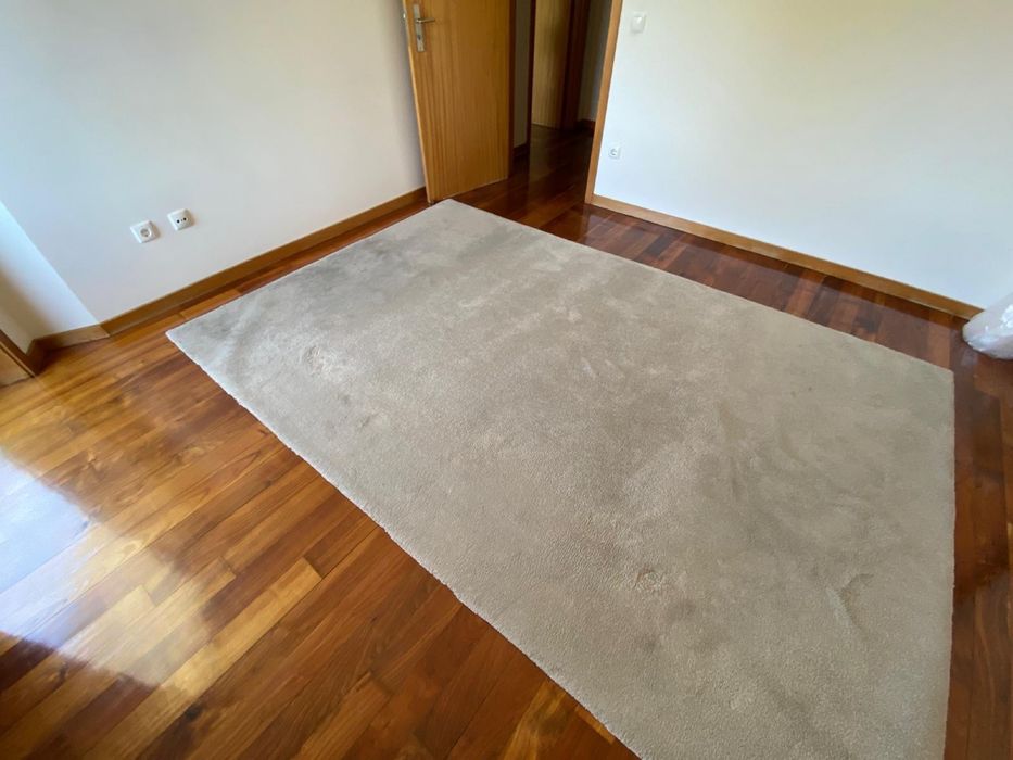 Tapete 2x3m cinza/bege