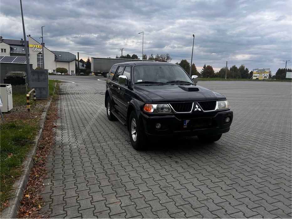 Mitsubishi Pajero Sport