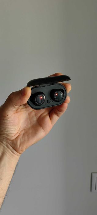 Auscultadores Bluetooth - Pretos