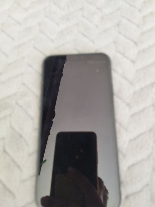 iPhone 11 zablokowany z właściciela czarny