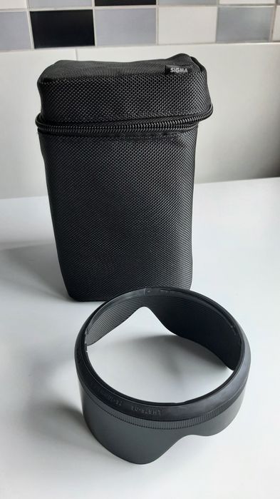 Sigma 24-70/2.8 EF mount Full Frame como nova