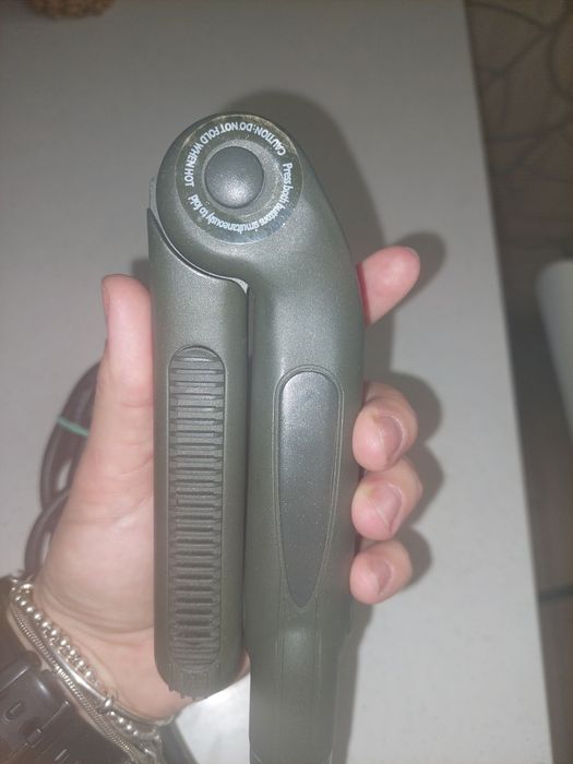 Портативная складная дорожная плойка-утюжок Remington