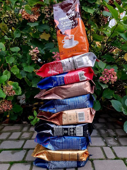 Lavazza кава 1кг - Super Crema/Oro/Rossa/Gold/Tierra