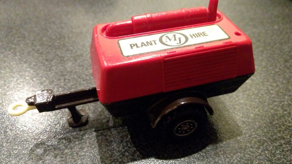 MATCHBOX przyczepa  1978 rok