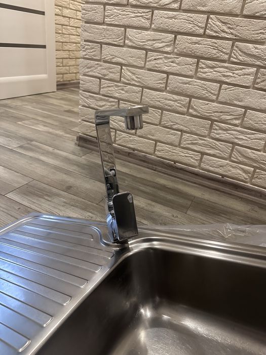 Мийка кухонна та змішувач