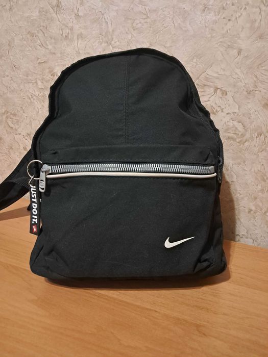 Рюкзак від Nike спортивний