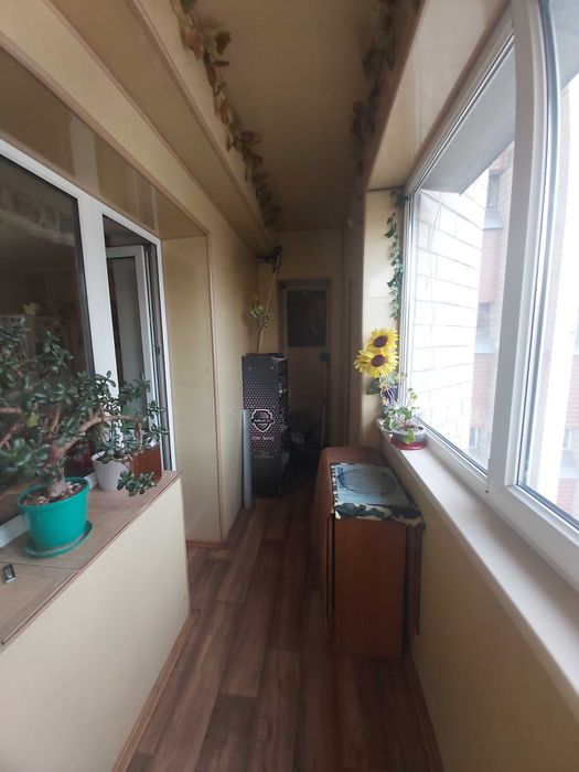Продаж 3-х кімн. квартири Левка Лукьяненка 18,  біля М Минська