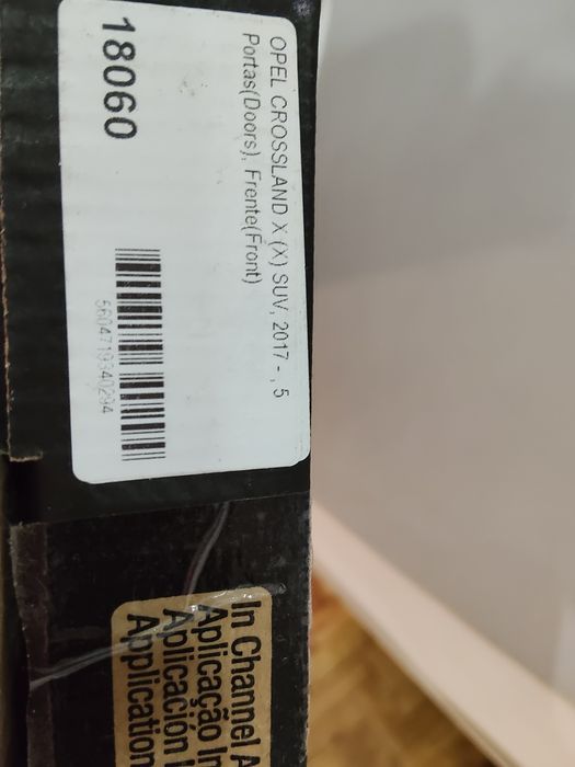 Auto-paraventos / Chuventos DGA NOVOS – Fechados