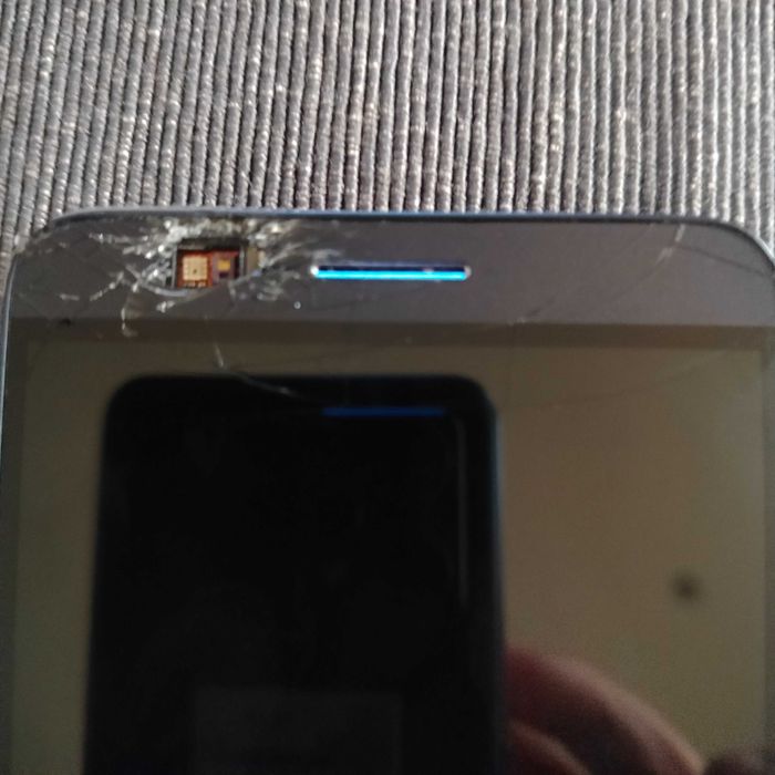 Telefon Huawei ATH-UL01