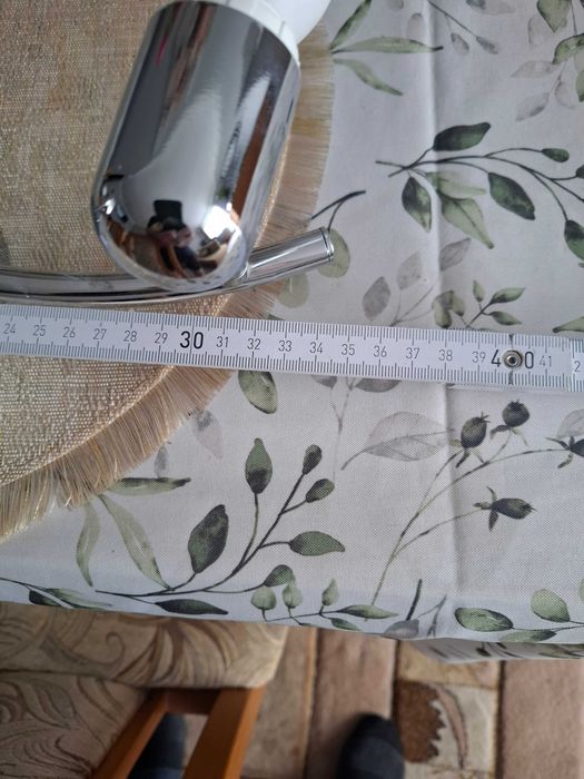 Kinkiet lampa  nad lustro na scianę