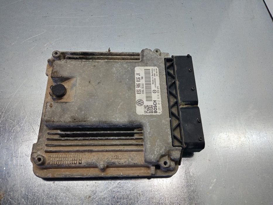 Centralina Do Motor Uce Volkswagen Jetta V 1K2
