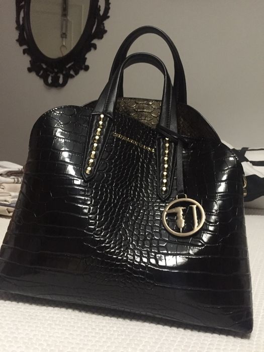 Mala Preta da Trussardi