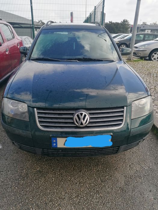 Vendo Passat 130 CV 2001 de 6 Velocidades