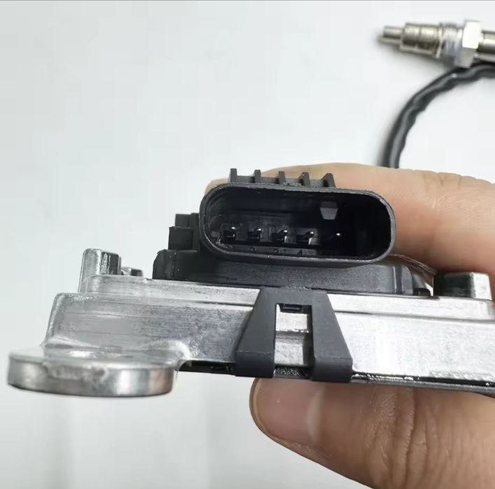 Sensor Nox Para Mercedes W213/ C238/ W222/ C257 ( NOVO )