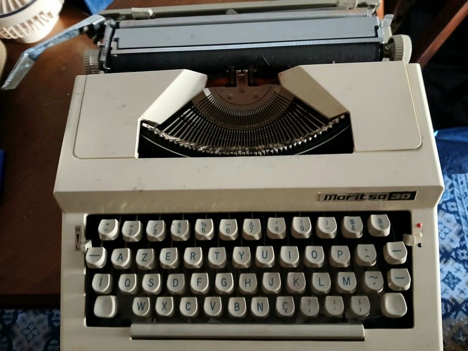 Máquina de escrever antiga