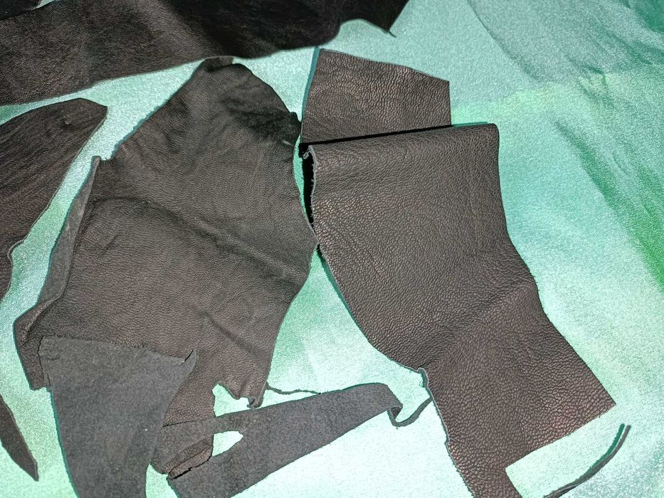 Залишки, обрізки шкіри