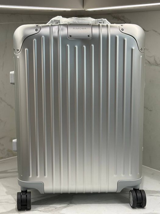 Валіза Rimowa  Cabin 55*40*23 / чемодан алюминиевый для ручной клади 55*40*23
