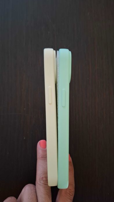 Capas de silicone para iPhone 13/14 (6,1") Novas