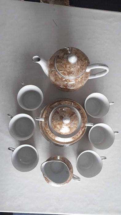 Serwis do kawy,herbaty porcelanowy- Nowy na 6 osób