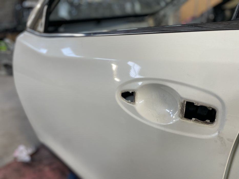 Двері Nissan Rogue ліві X trail T32 передня задня дверь Т32 QAB G