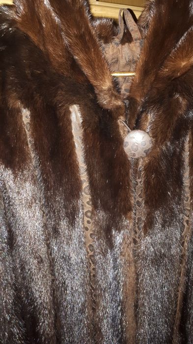 Продам норковую шубу Grevenstein