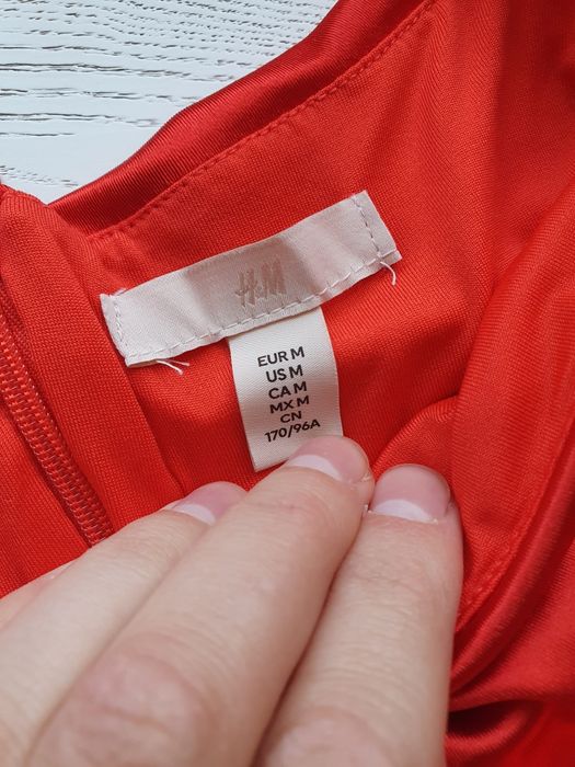 Атласна блуза H&M