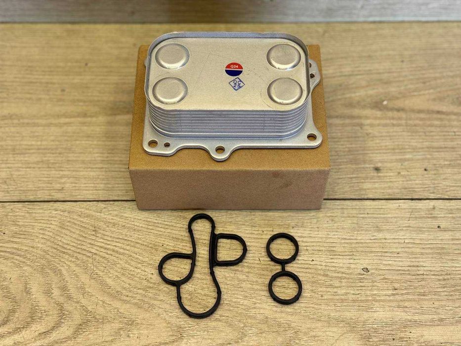 Теплообмінник масляний радіатор Fiat 500 Фіат Масляный теплообменник