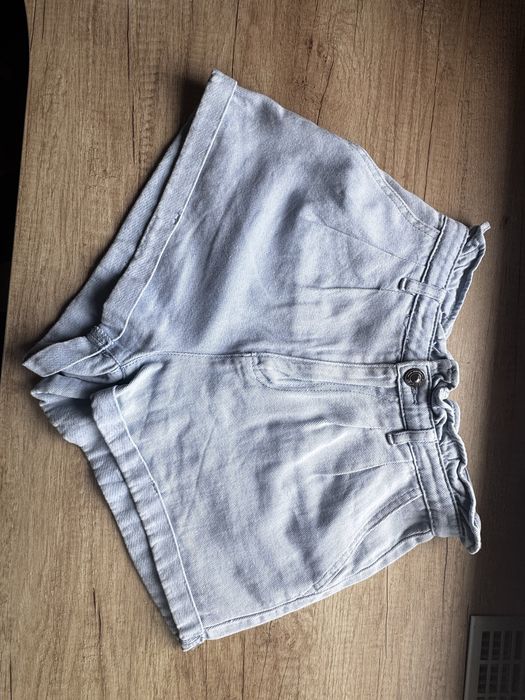 Джинсові шорти жіночі