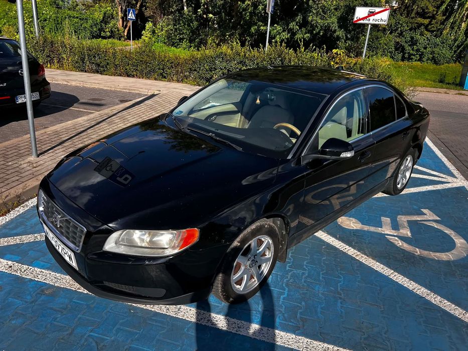 Volvo S80