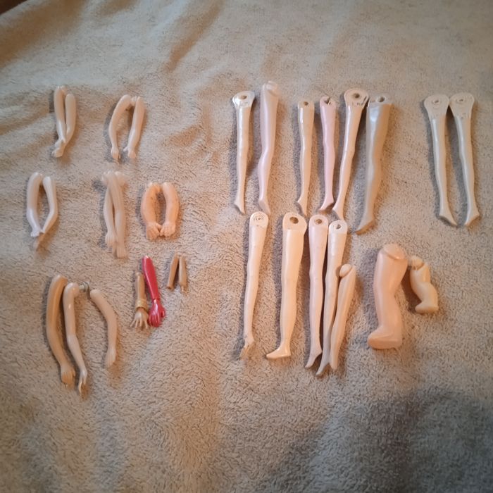 Куклы под реставрацию, ремонт.