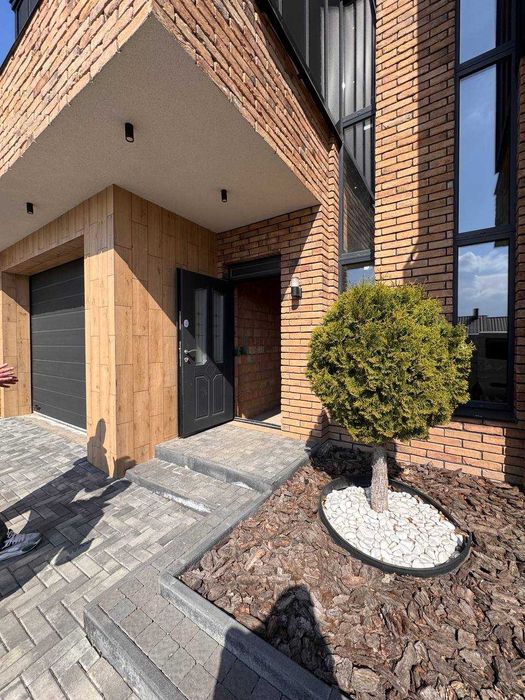 Продається дуплекс Чагор, вул. Коцюбинського