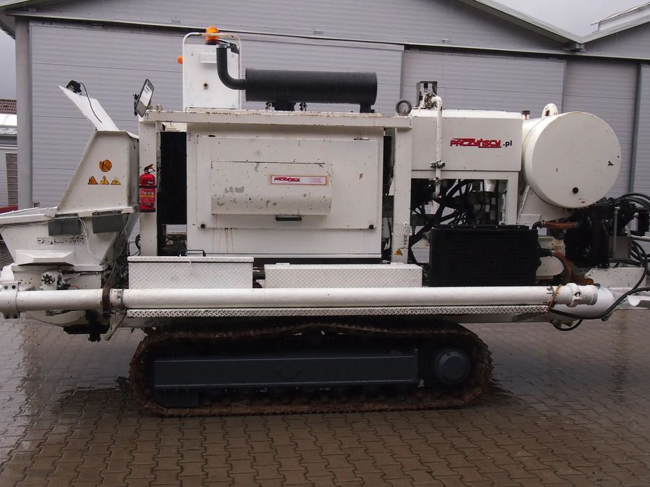 Stajonarna pompa do betonu na gąsienicach MECBO P4,65