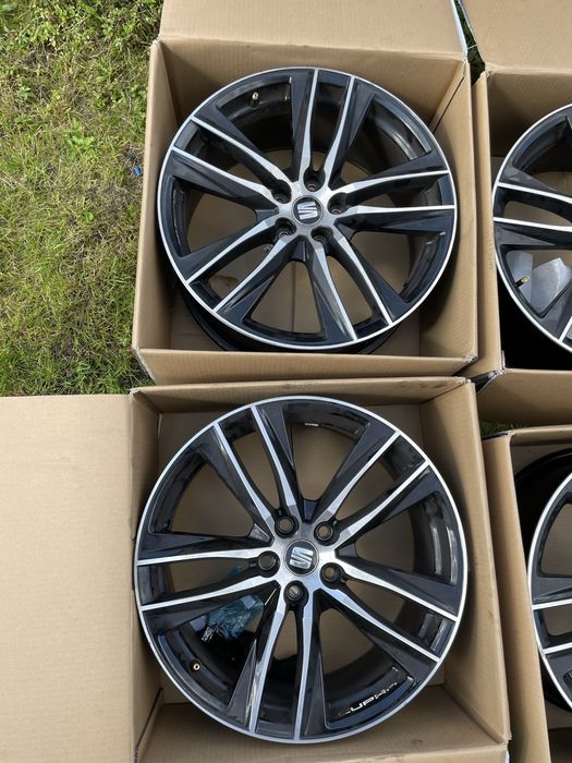 Oryginalne felgi Seat Cupra 19 x 8j 5x112 ET50