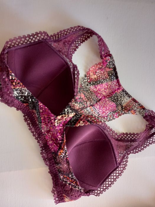 Biustonosz Bralette Victoria's Secret
