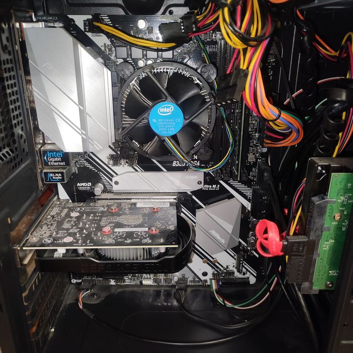 Komputer stacjonarny