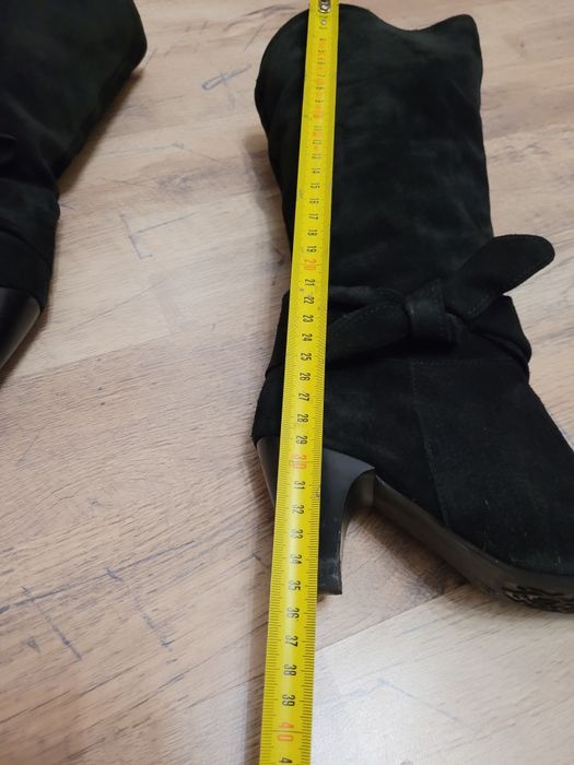 Kozaki zamszowe firmy CCC rozmiar 37