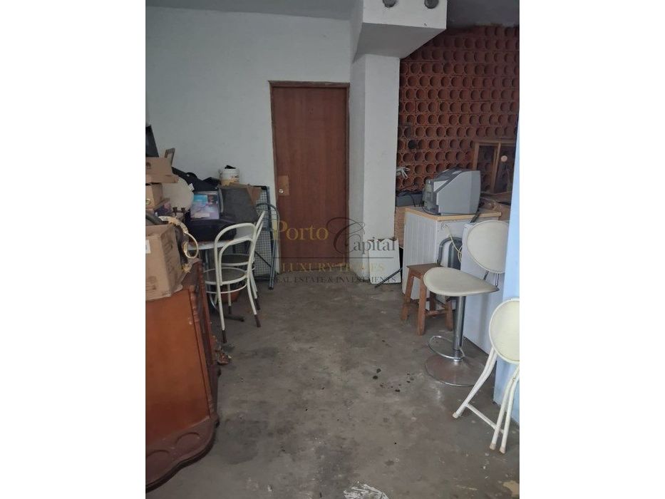 Apartamento T3+1 Com Fantastica Vista Sobre O Douro, Uma Box (3 Lug...