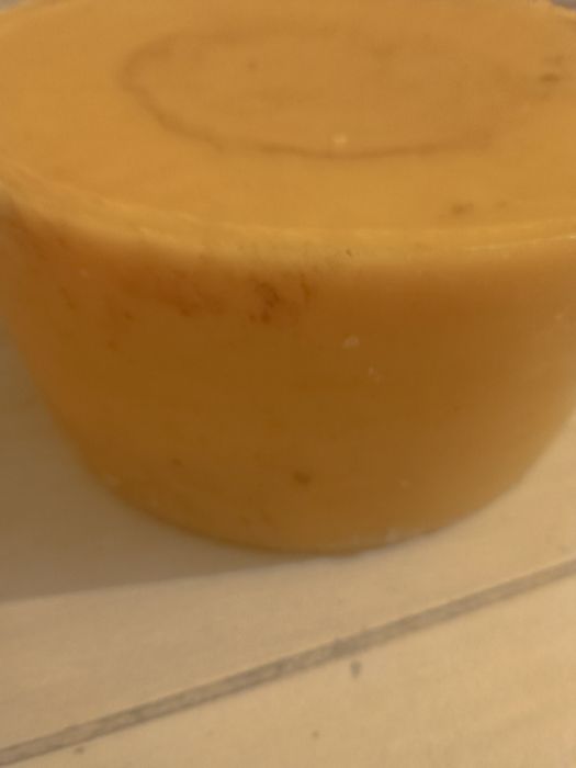 Sprzedam naturalny wosk pszczeli