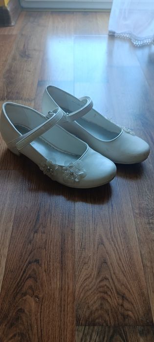 Buty komunijne na obcasie Graceland