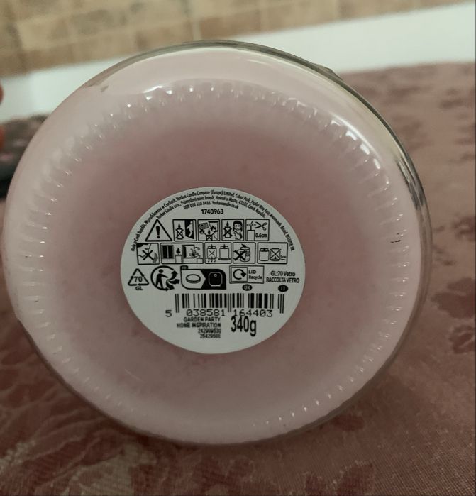 Ароматична свічка Yankee Candle Home Inspiration Garden Party 340 г